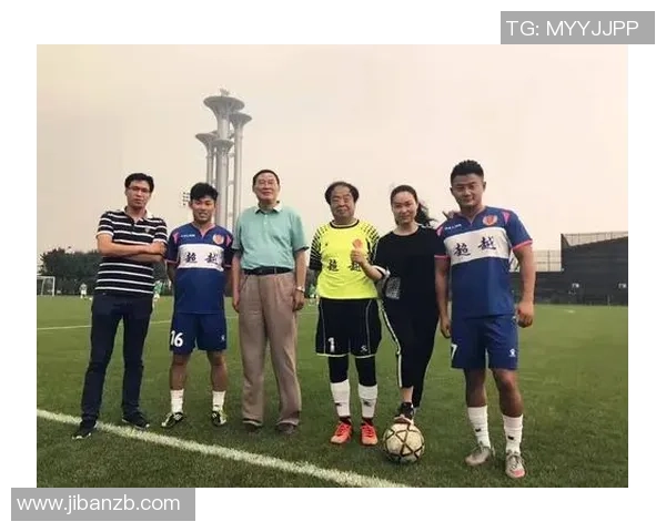 赛后分析：上海足球队与南京足球队团队协作的成功与不足之处